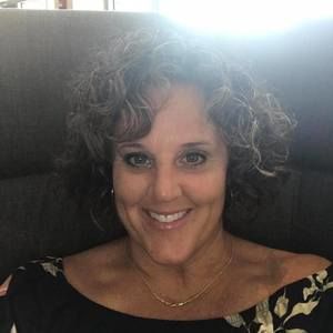 Meet your Posher, Carolyn